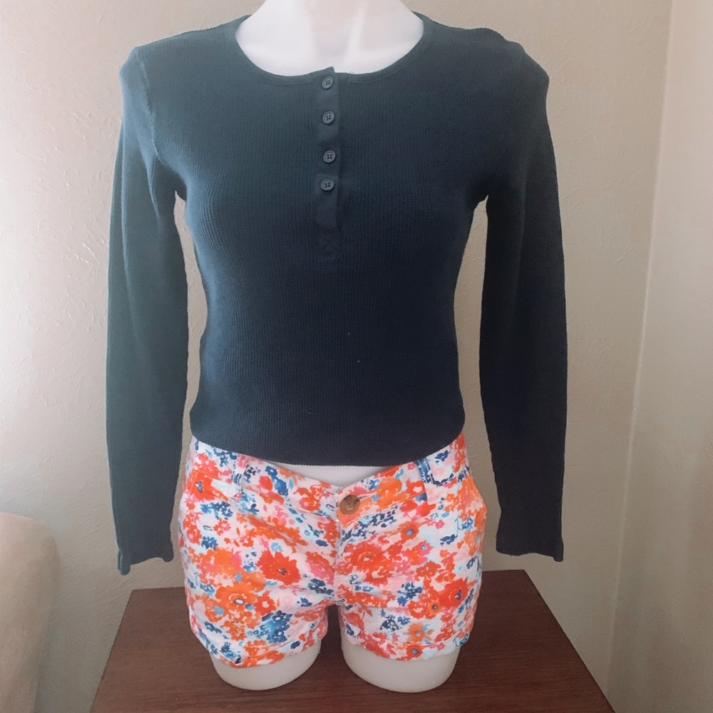 navy blue top